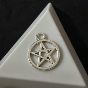 Silver Pagan Star Charm Circle for bracelets necklaces or earrings Avery